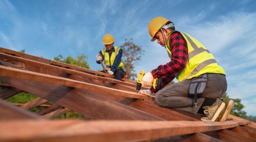 Professional gutter cleaning in Marshalltown, IA